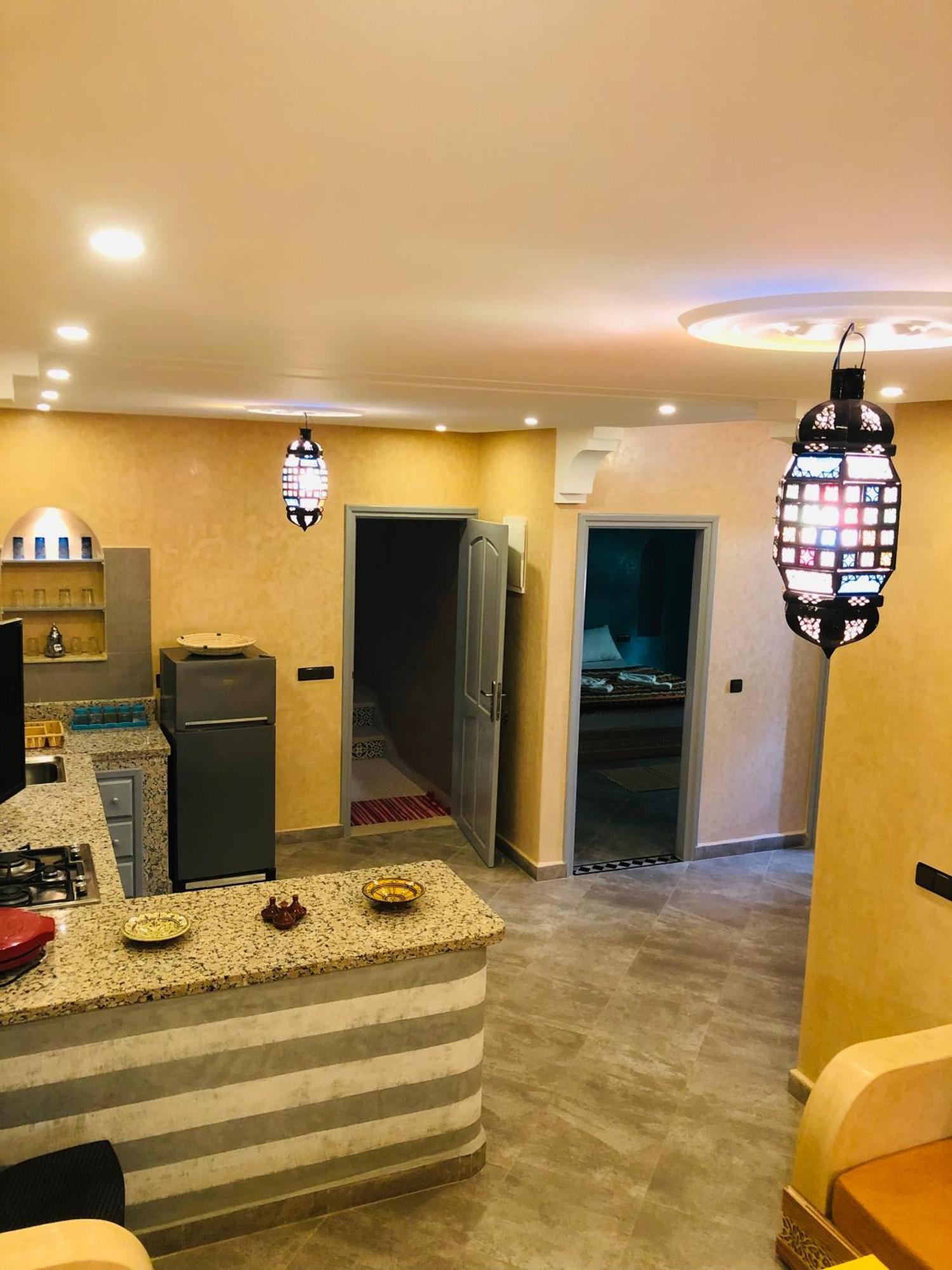 Zakar Apartments Мірлефт Екстер'єр фото
